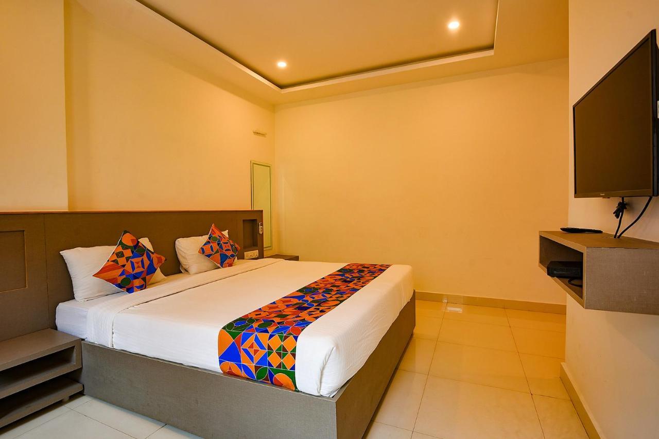 Fabhotel Champion Gateway - Yelahanka Bangalore Extérieur photo