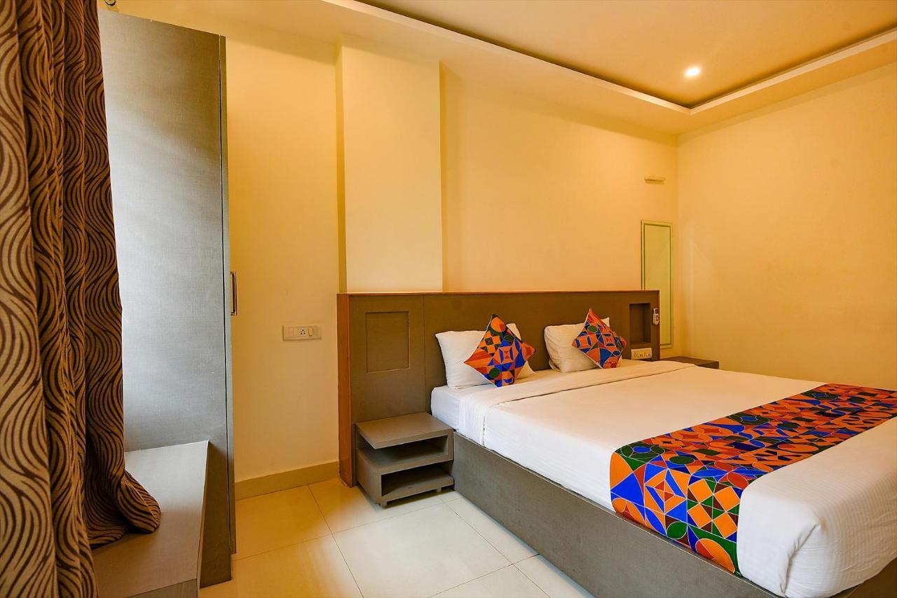 Fabhotel Champion Gateway - Yelahanka Bangalore Extérieur photo