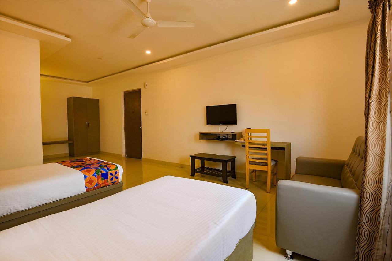 Fabhotel Champion Gateway - Yelahanka Bangalore Extérieur photo